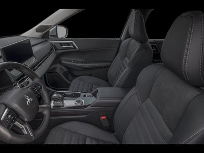 2026 Mitsubishi Outlander LE