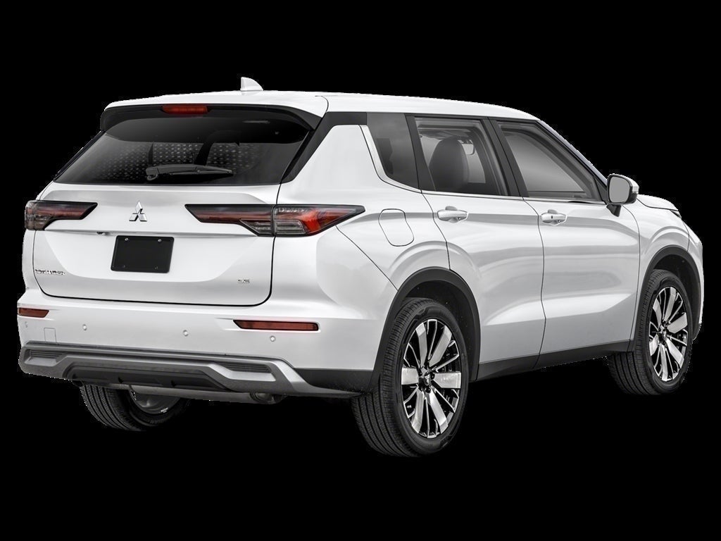2026 Mitsubishi Outlander LE