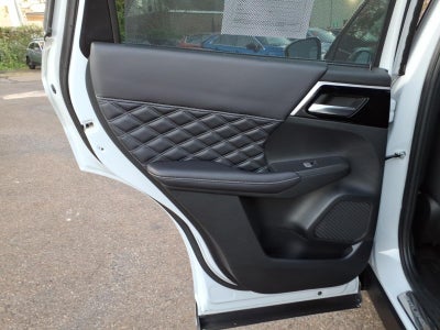 2023 Mitsubishi Outlander SEL