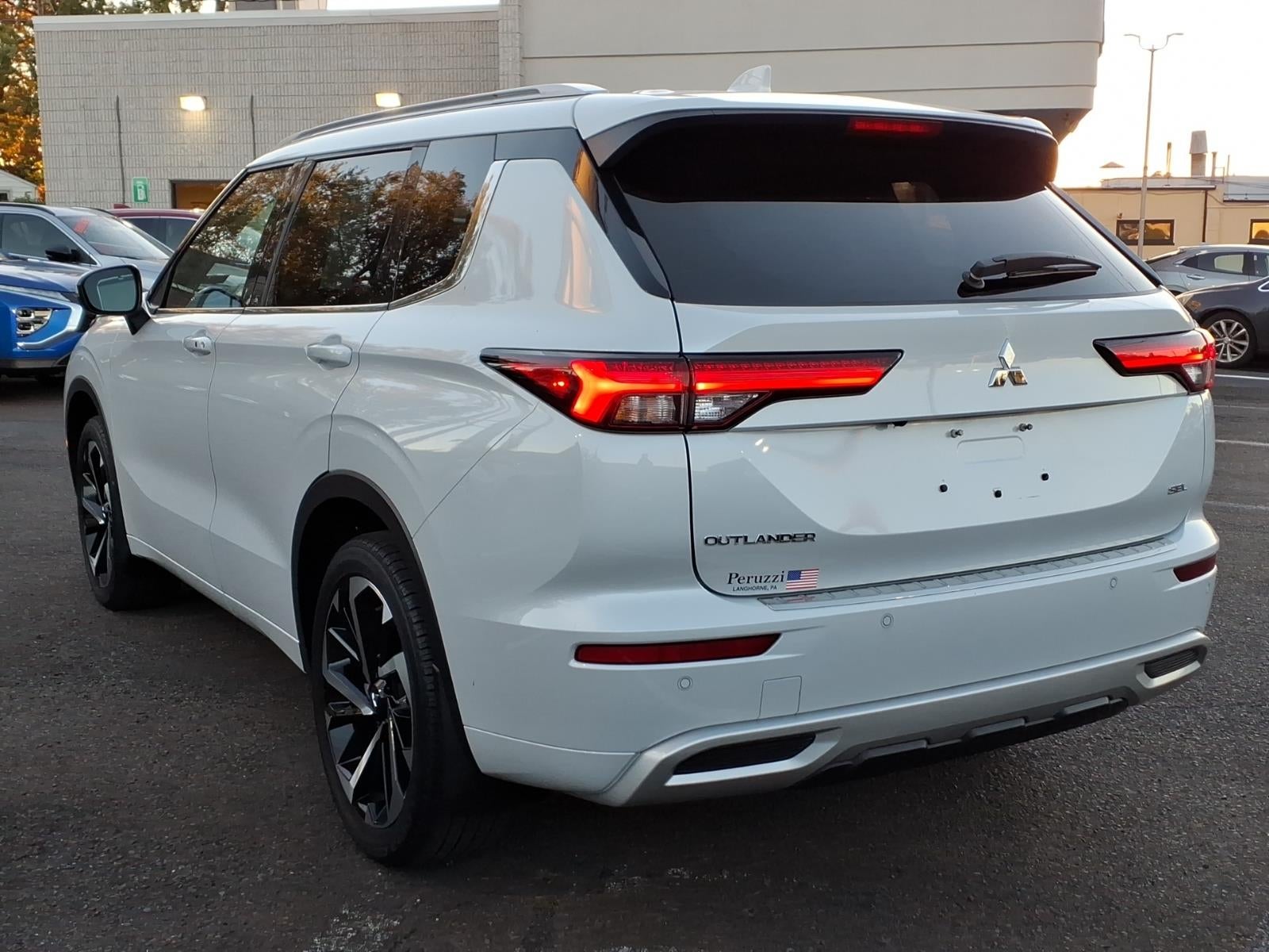 2023 Mitsubishi Outlander SEL