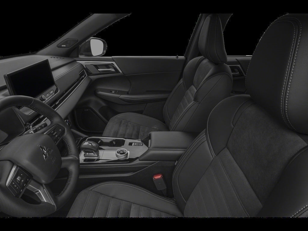 2026 Mitsubishi Outlander LE