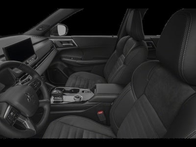 2026 Mitsubishi Outlander LE