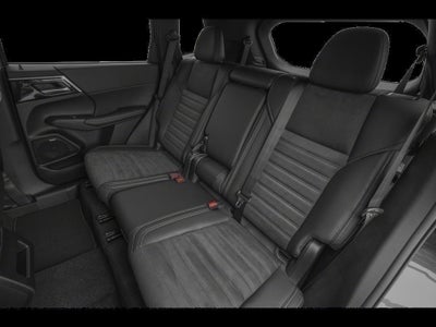 2026 Mitsubishi Outlander LE