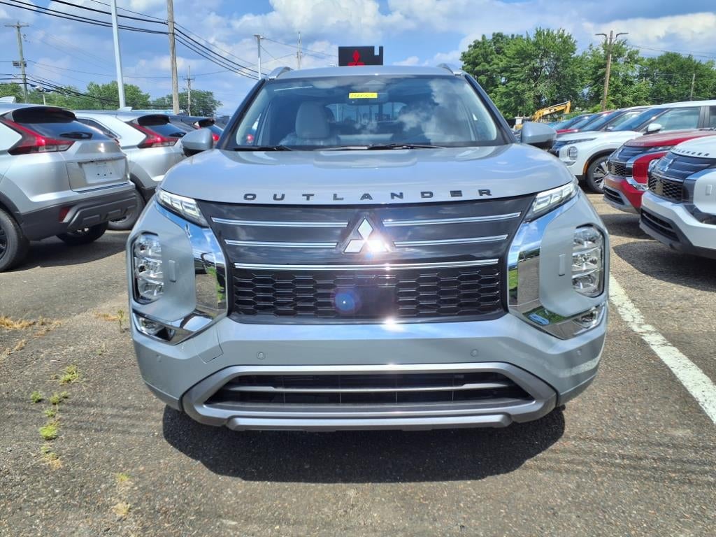 2025 Mitsubishi Outlander SEL
