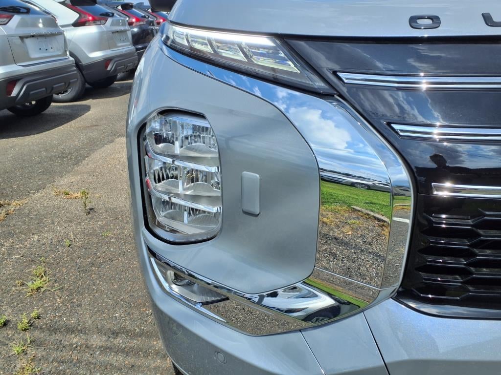 2025 Mitsubishi Outlander SEL