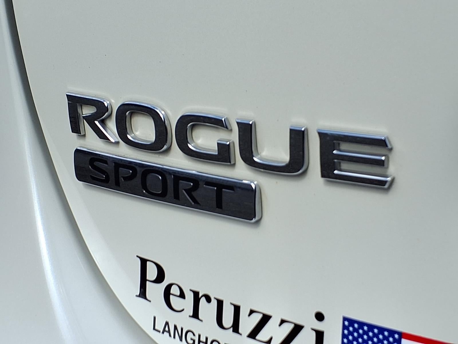 2022 Nissan Rogue Sport SV
