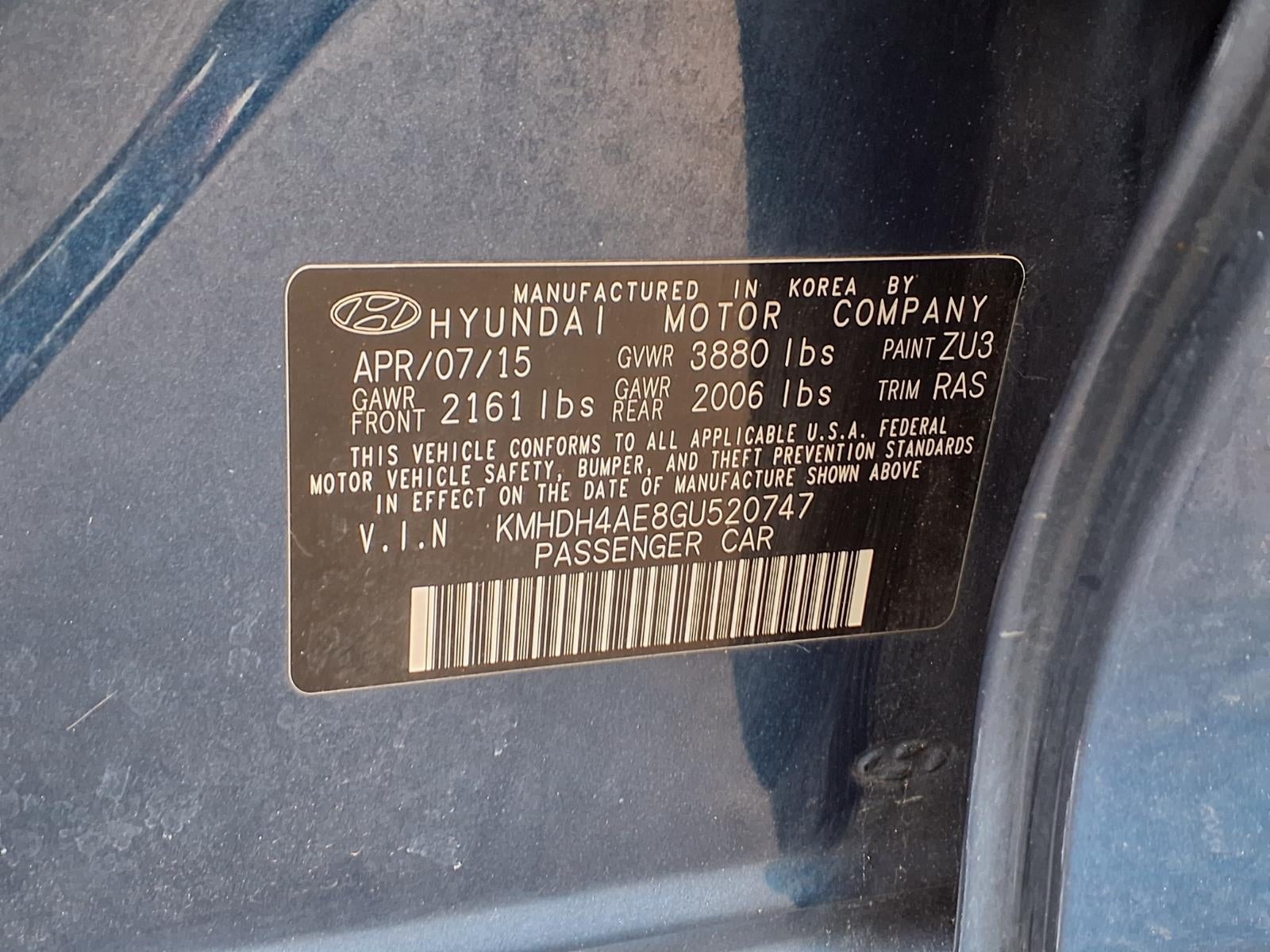 2016 Hyundai ELANTRA SE