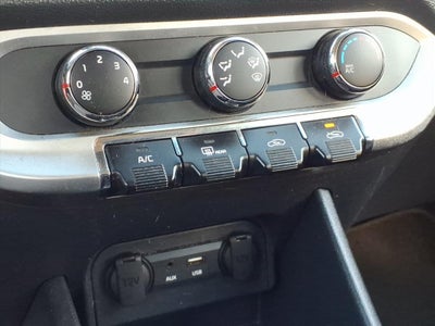 2016 Kia Rio 5-Door LX