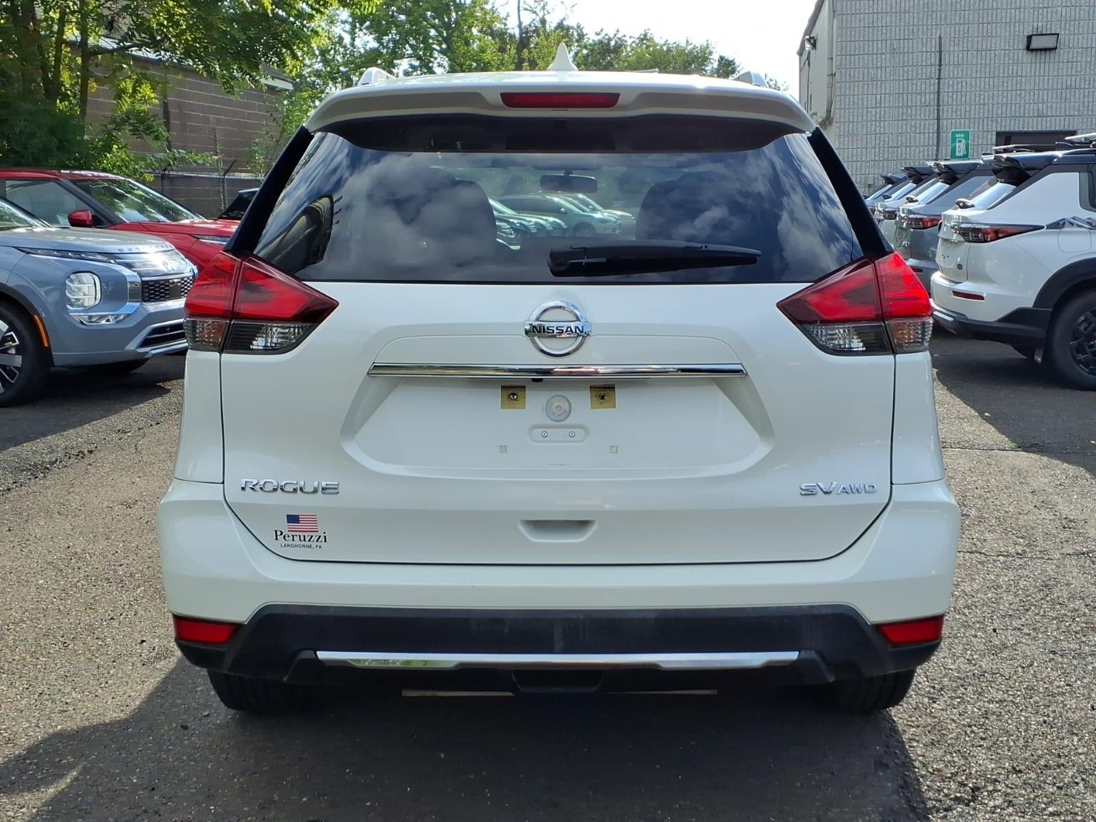 2017 Nissan Rogue SV