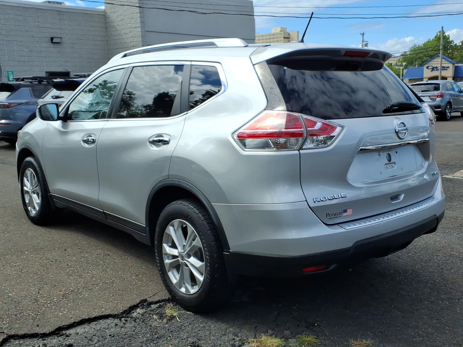 2015 Nissan Rogue SV
