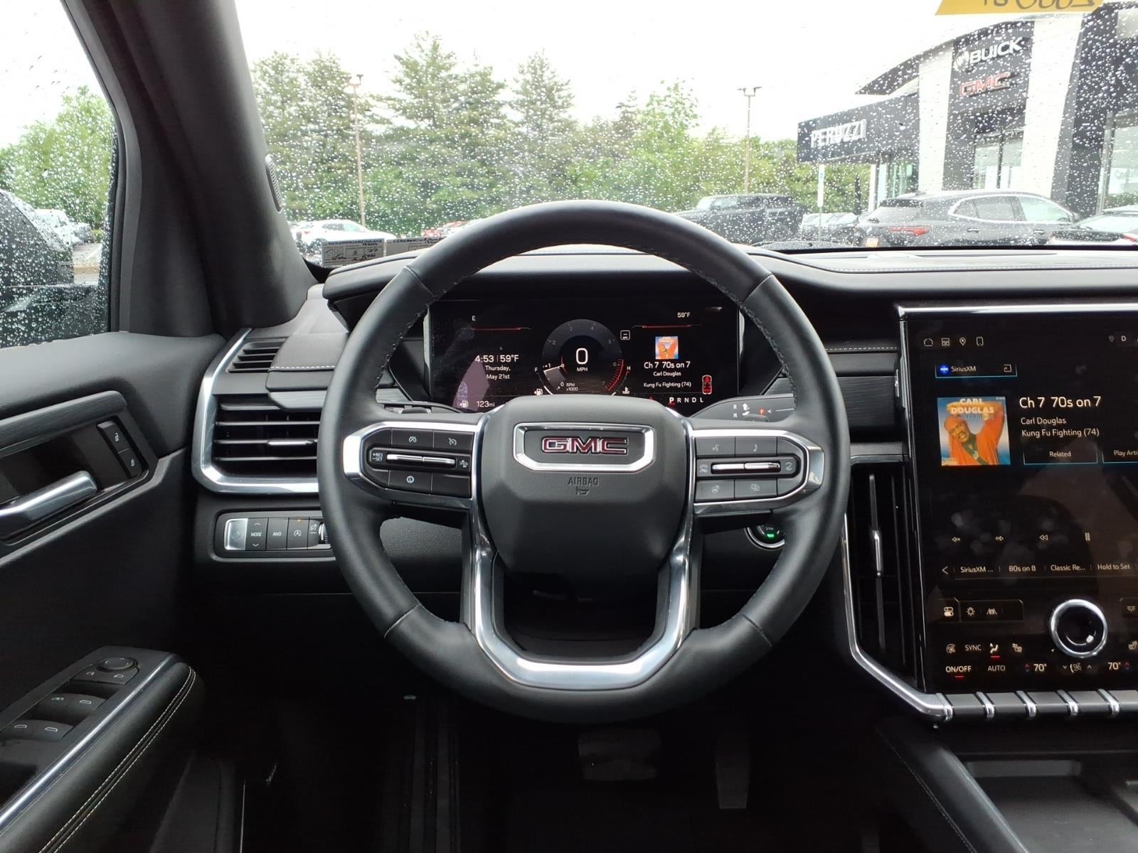 2024 GMC Acadia Elevation
