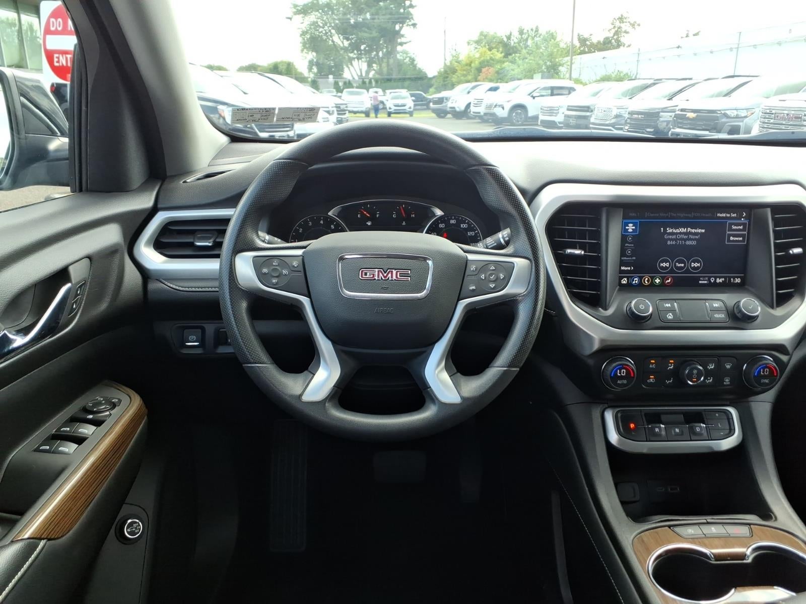 2023 GMC Acadia SLE