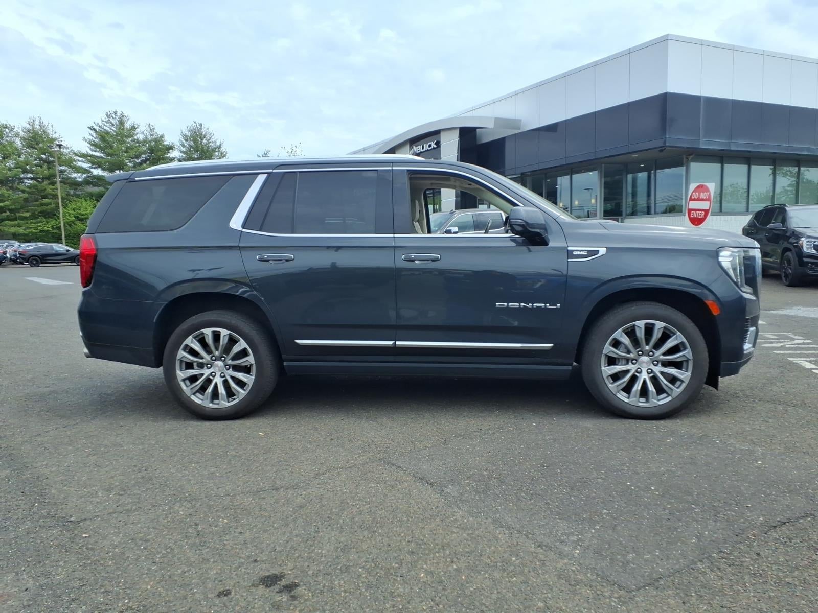 2022 GMC Yukon Denali
