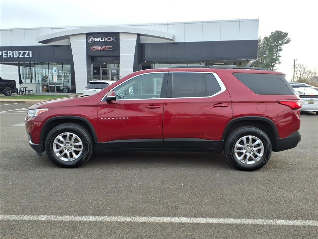 2020 Chevrolet Traverse LT Cloth