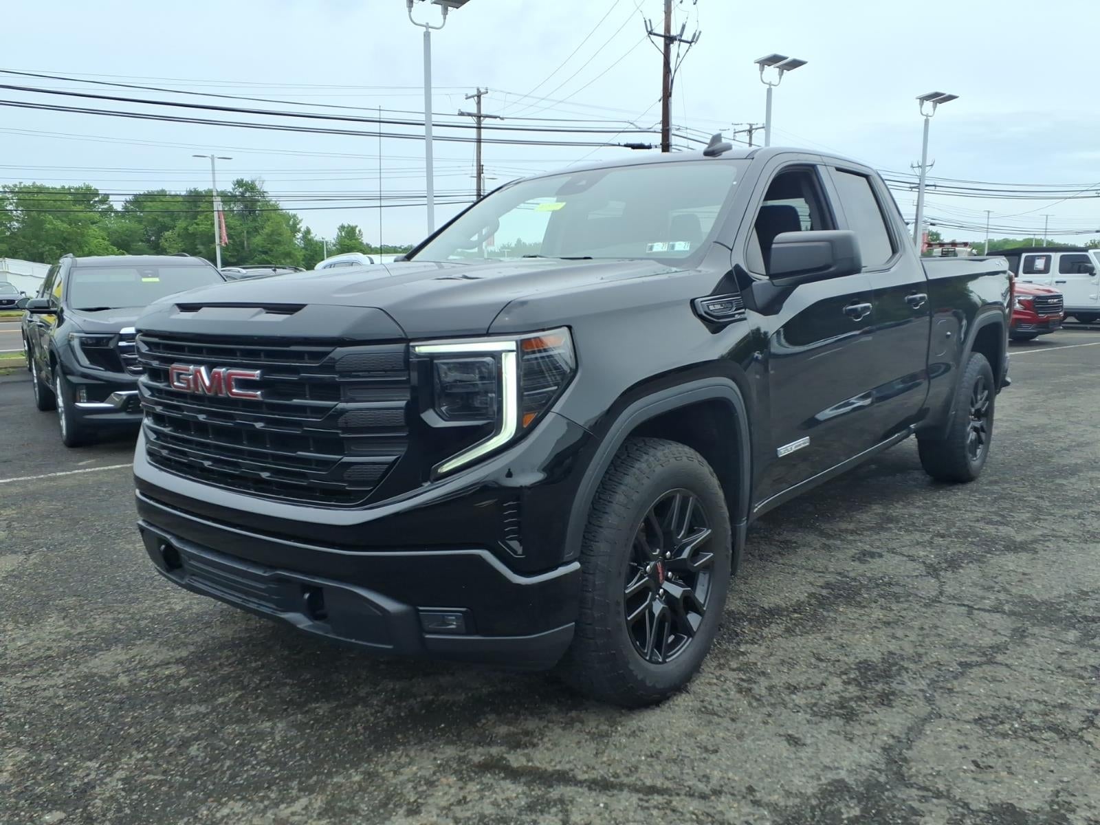 2023 GMC Sierra 1500 Elevation