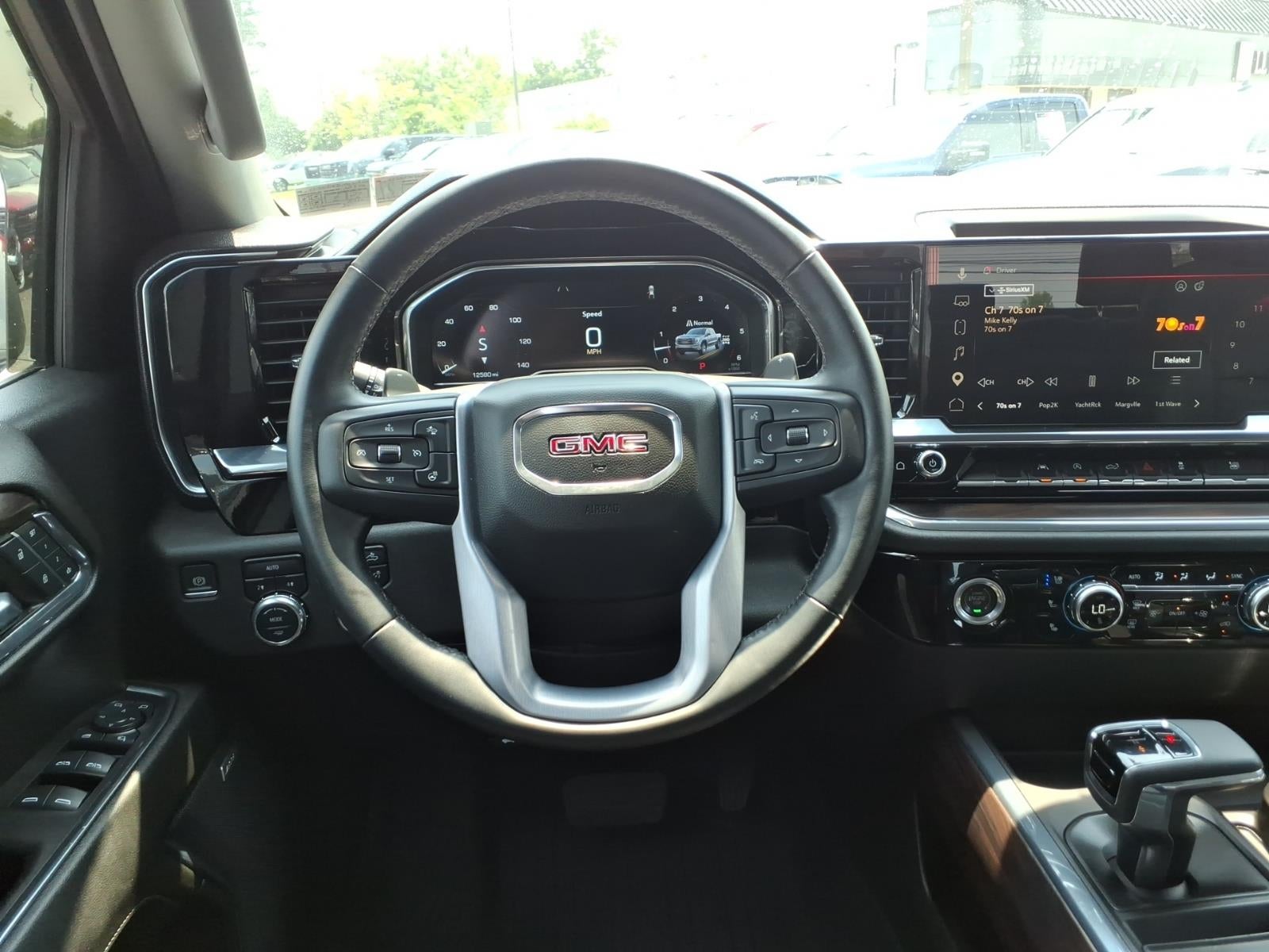 2023 GMC Sierra 1500 SLT