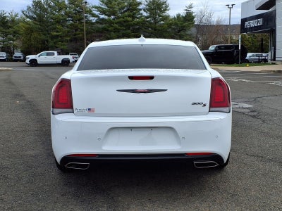 2022 Chrysler 300 300S