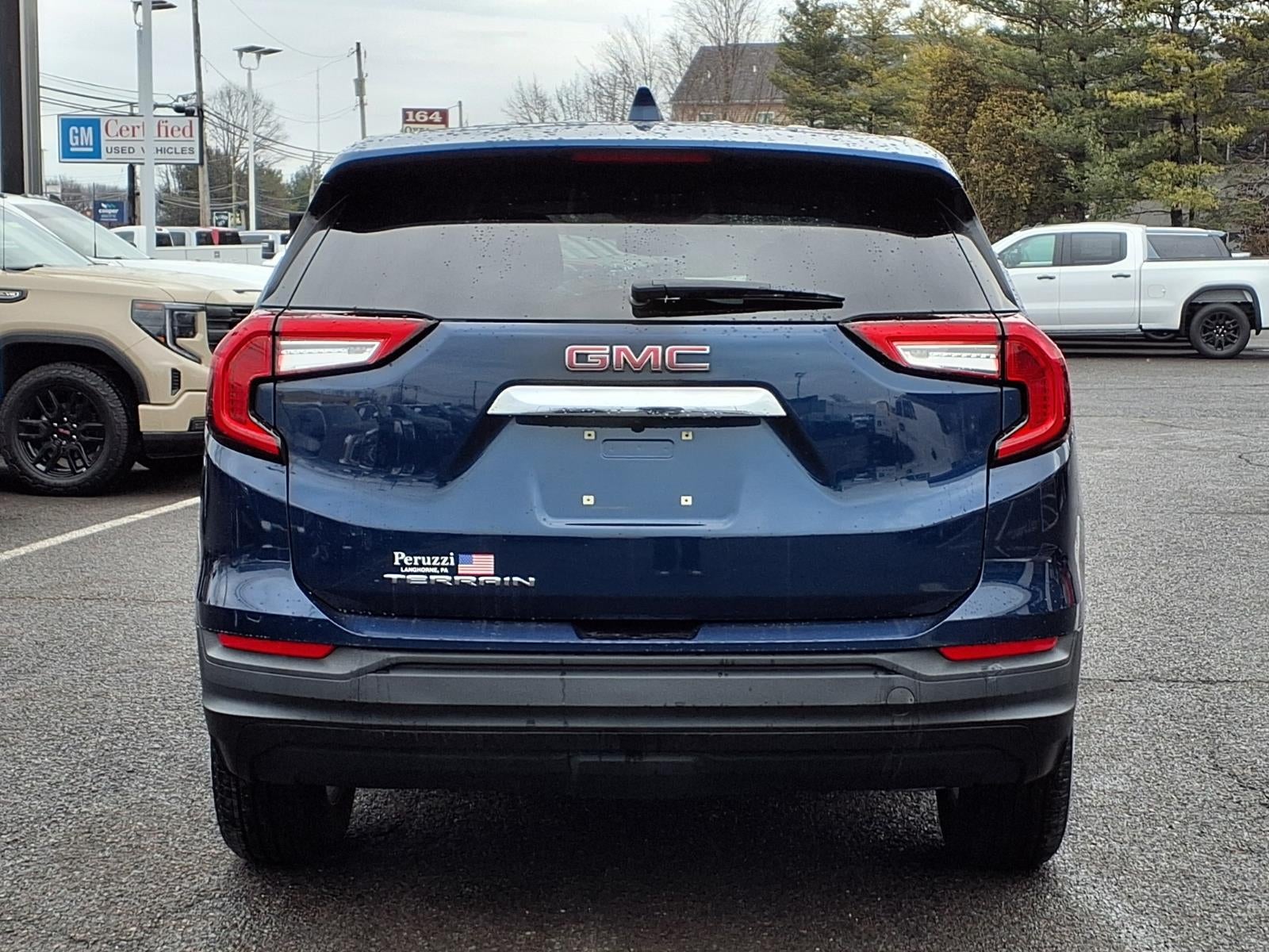 2023 GMC Terrain SLE