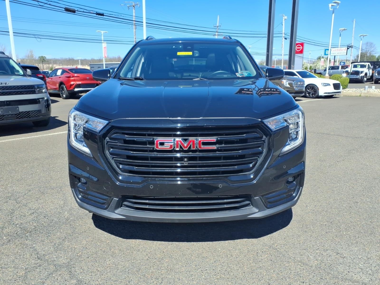 2023 GMC Terrain SLT
