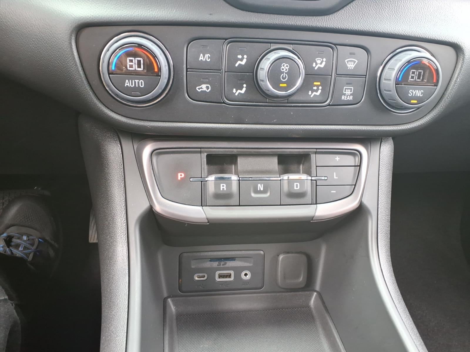 2023 GMC Terrain AT4
