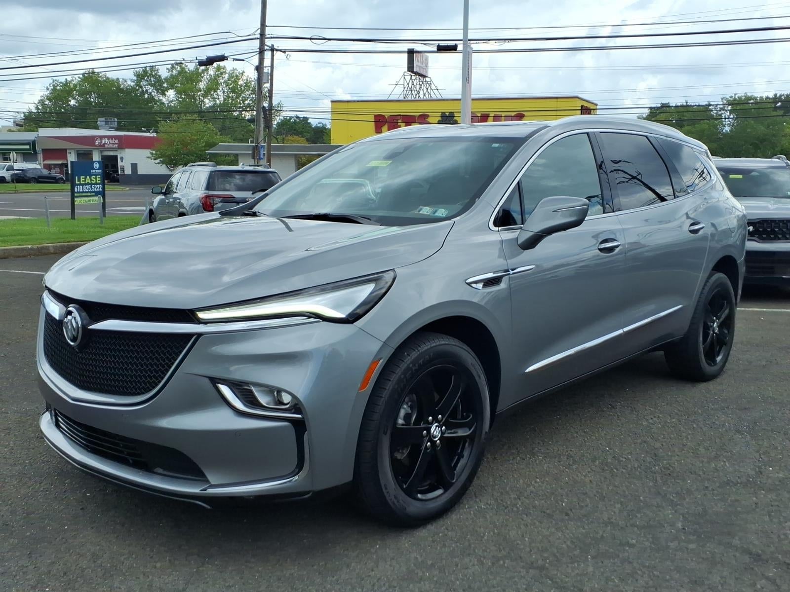 2024 Buick Enclave Essence