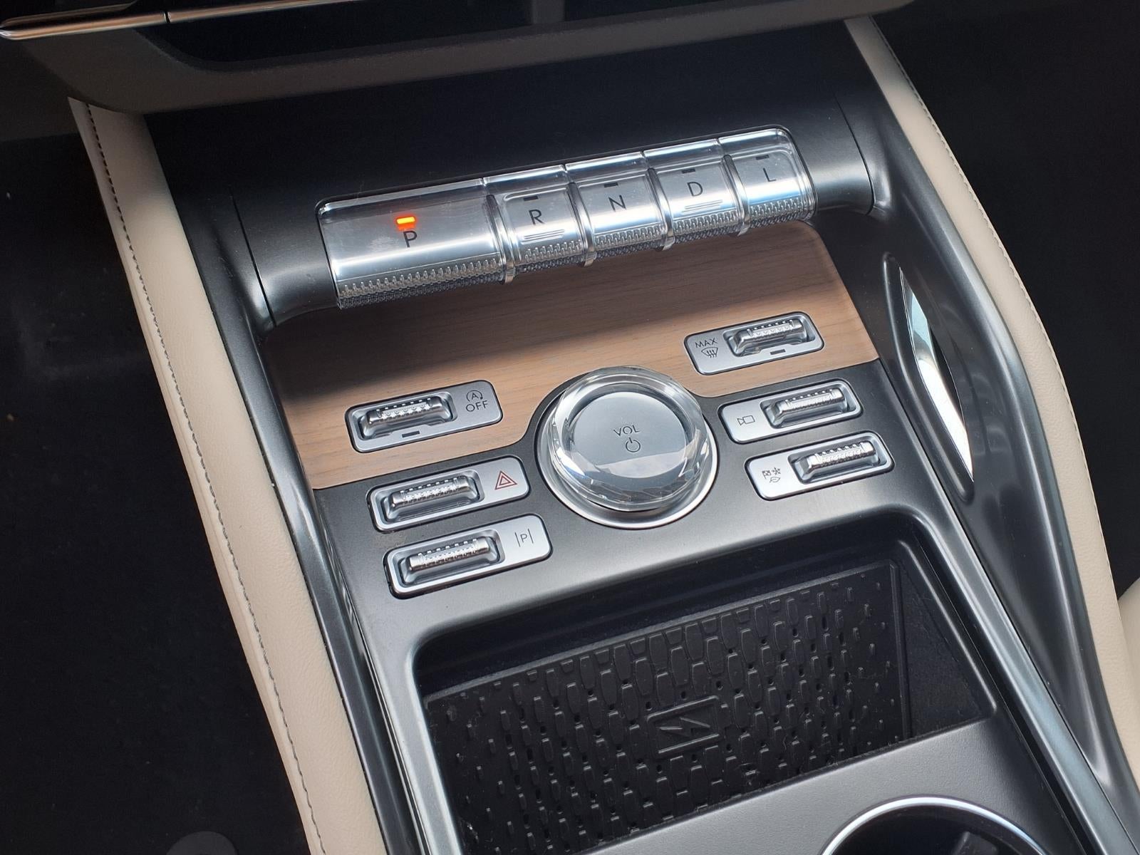 2024 Lincoln Nautilus Reserve