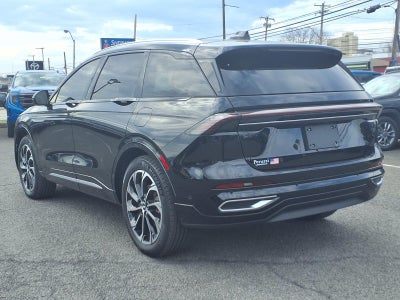 2024 Lincoln Nautilus Reserve