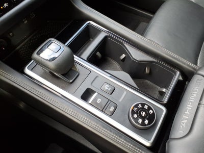 2023 Nissan Pathfinder Platinum 4WD