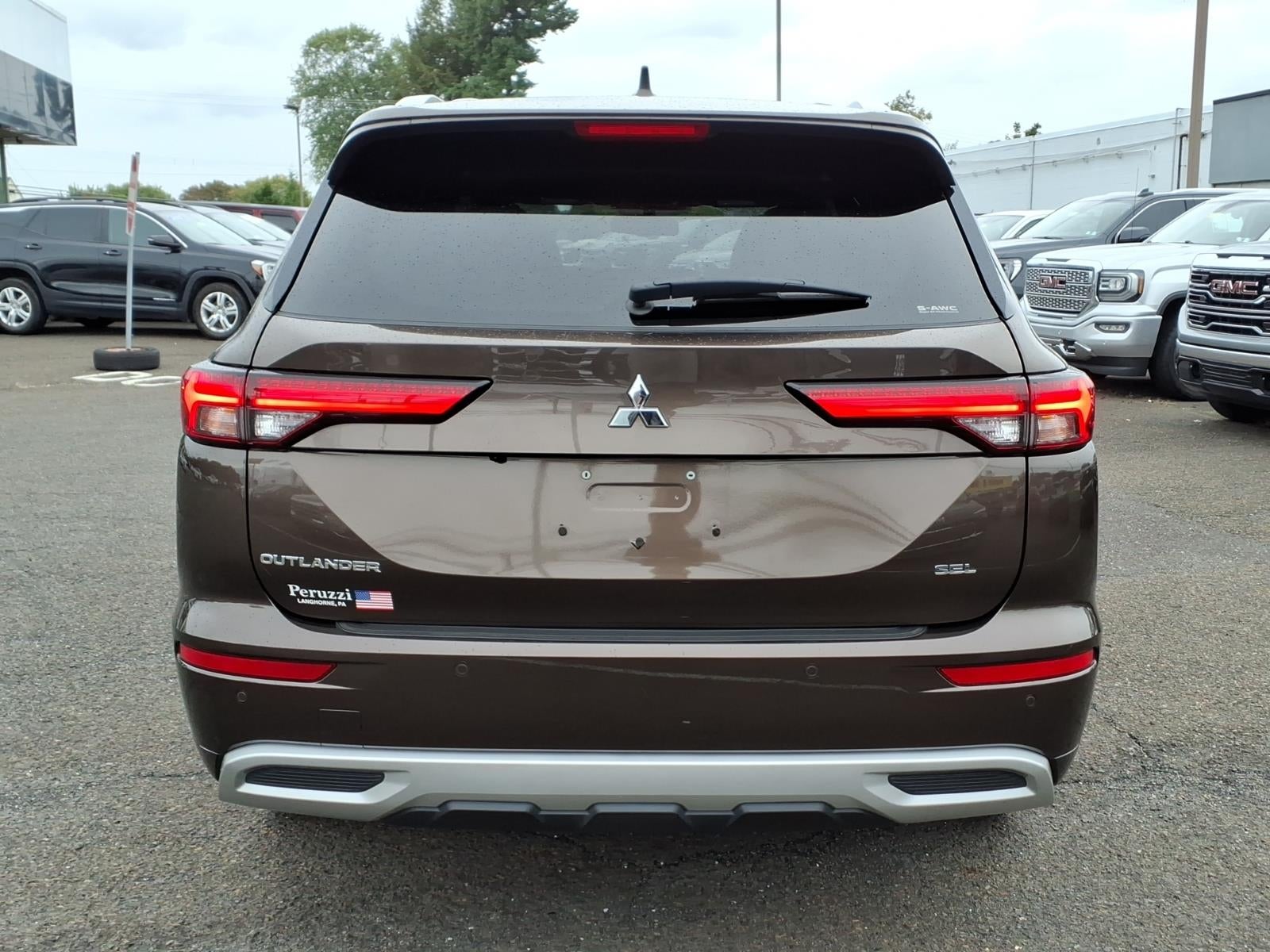 2022 Mitsubishi Outlander SEL