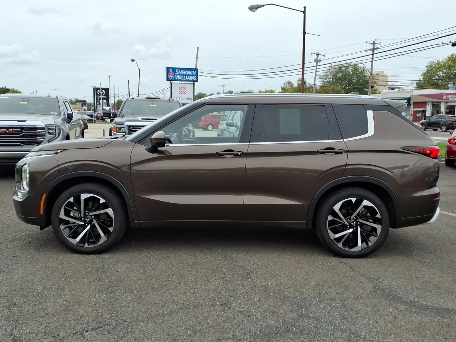2022 Mitsubishi Outlander SEL