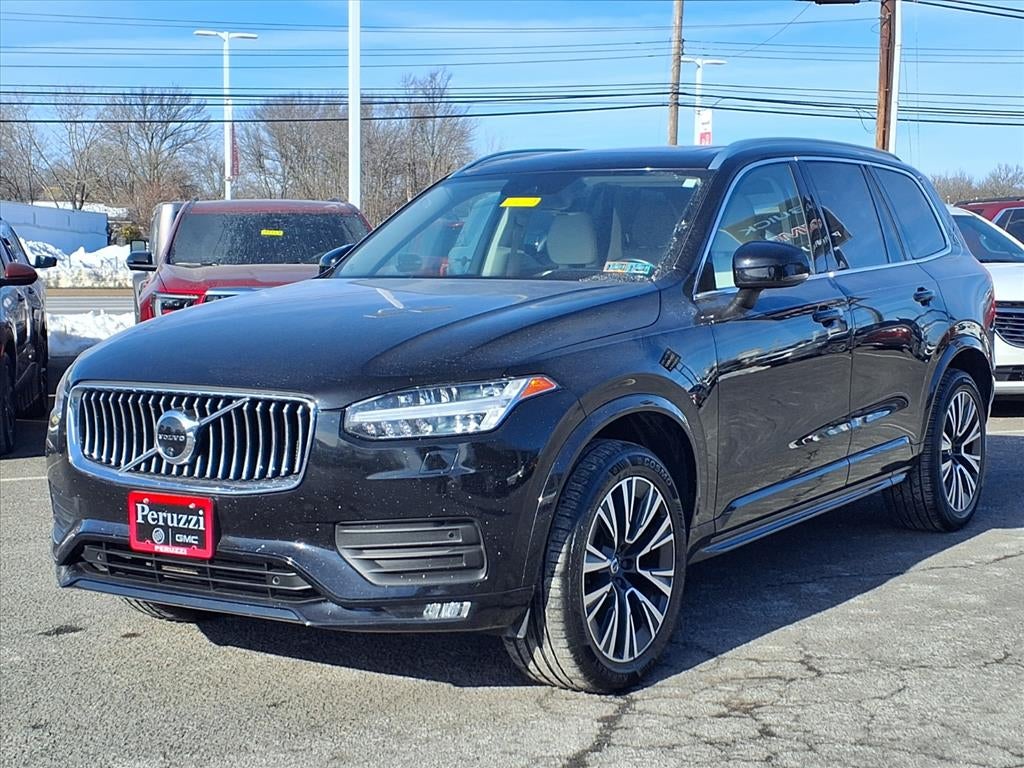 2021 Volvo XC90 Momentum